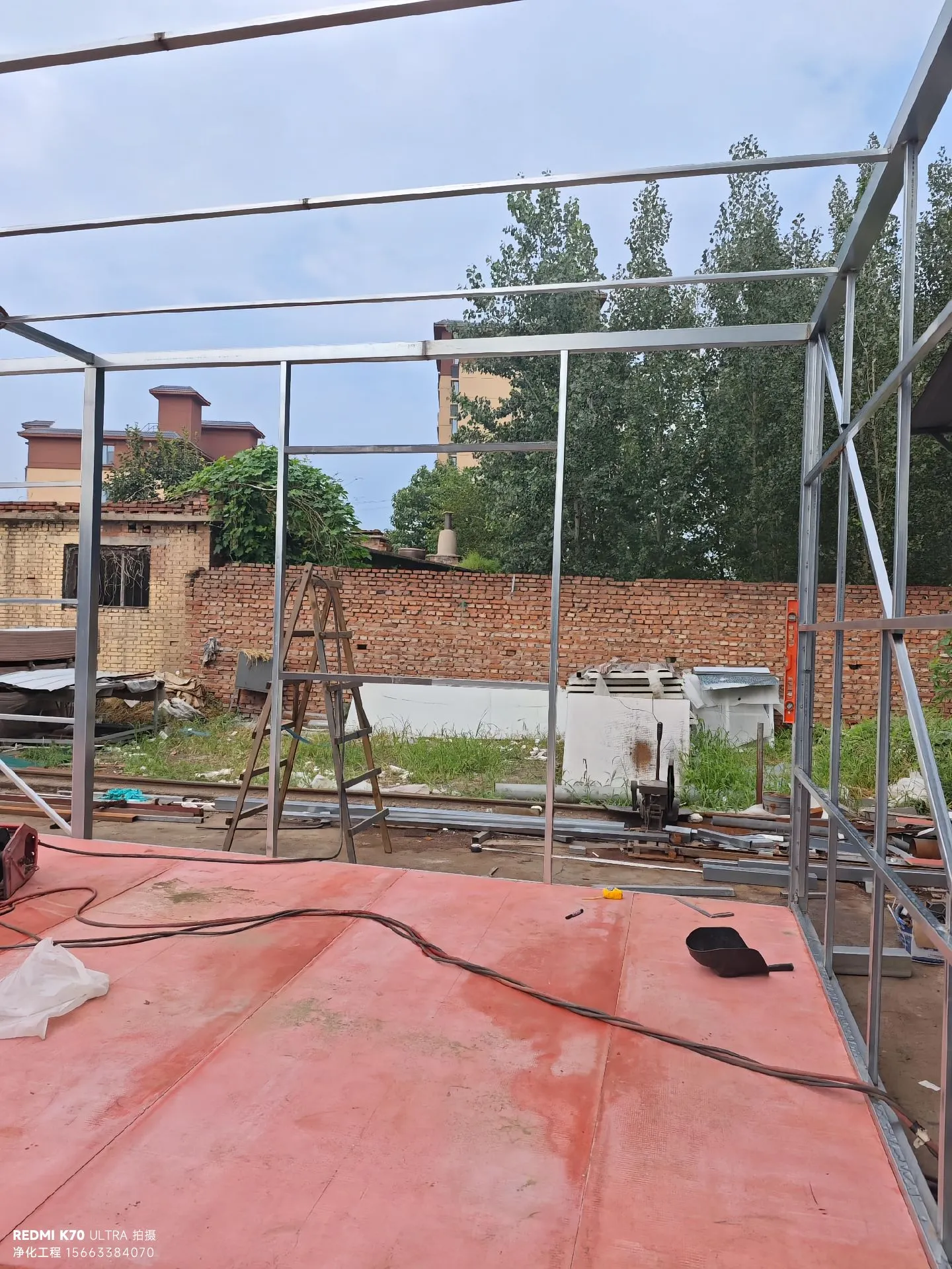 可拆卸钢结构活动房搭建示范