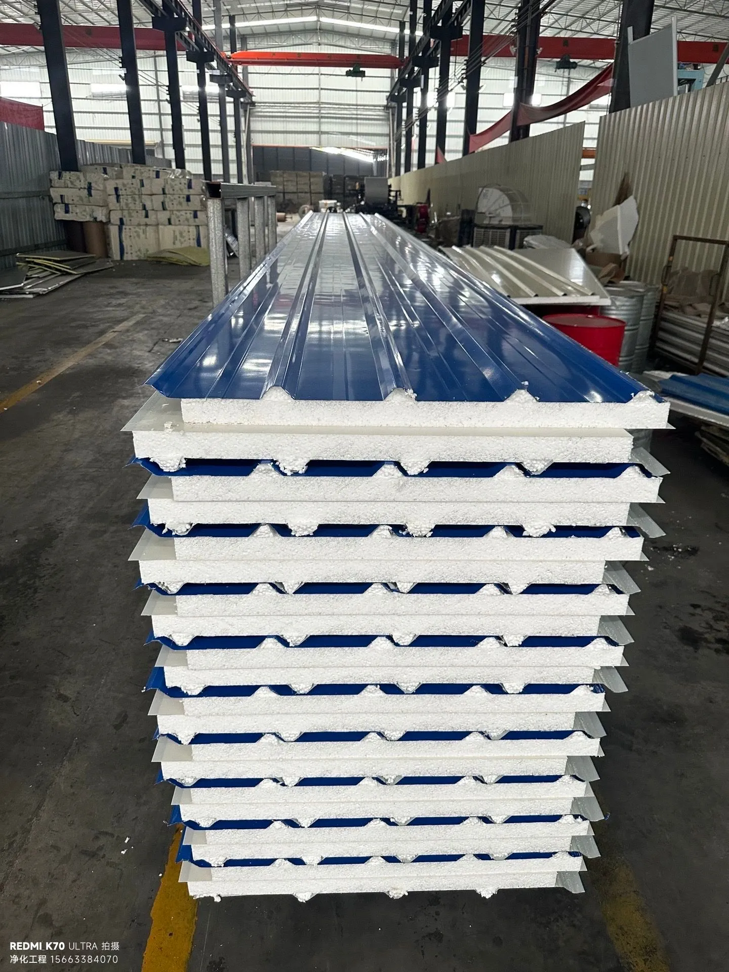 夹芯彩钢瓦（岩棉 - 泡沫- 聚氨酯芯）