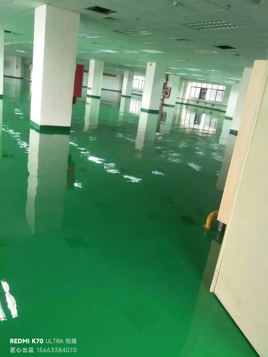 防静电防滑地坪防滑性能要求也是非常高，我们可以做到行业优秀。
