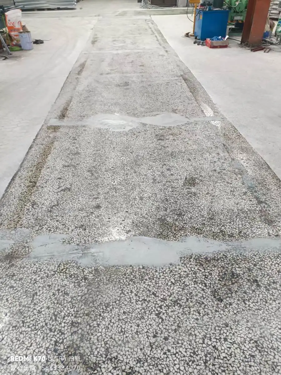 地坪病害现场拍摄 - 展示破损、裂纹、凹陷、起砂的多个角度特写