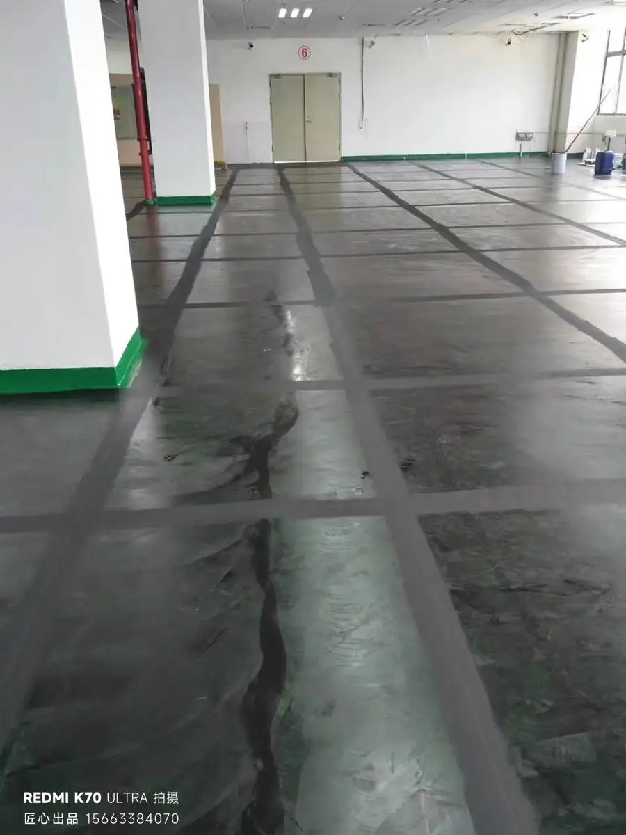 印刷厂不是普通的工业场所。它既需要防静电（保护设备和人员）