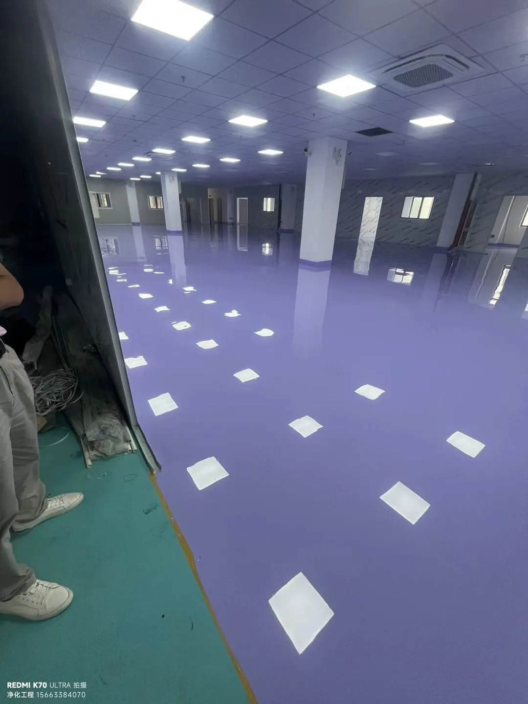 涂膜厚度：用干膜厚度仪测量，标准值总厚度1.5-2.0mm