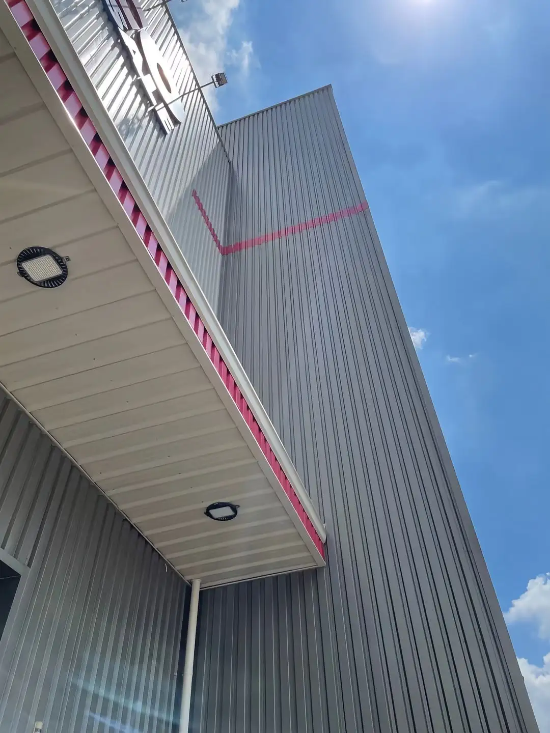 定价策略：价值导向，而非低价竞争