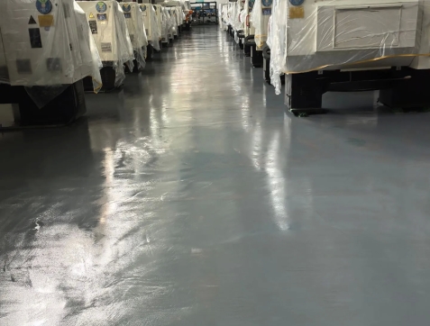 南京江北新区仓储厂房改造案例：80kPa重载环氧地坪落地效果（叉车看了都说稳）-首页实拍图